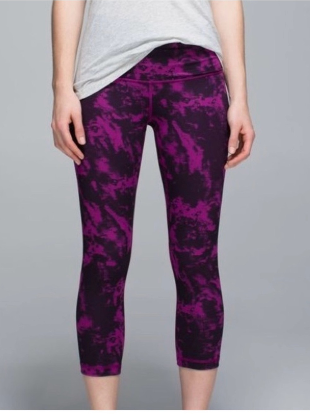 Lululemon wunder under high waistwd crop
